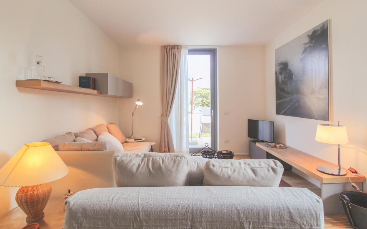 Residenza I Melograni - Suite Domaso Exteriér fotografie